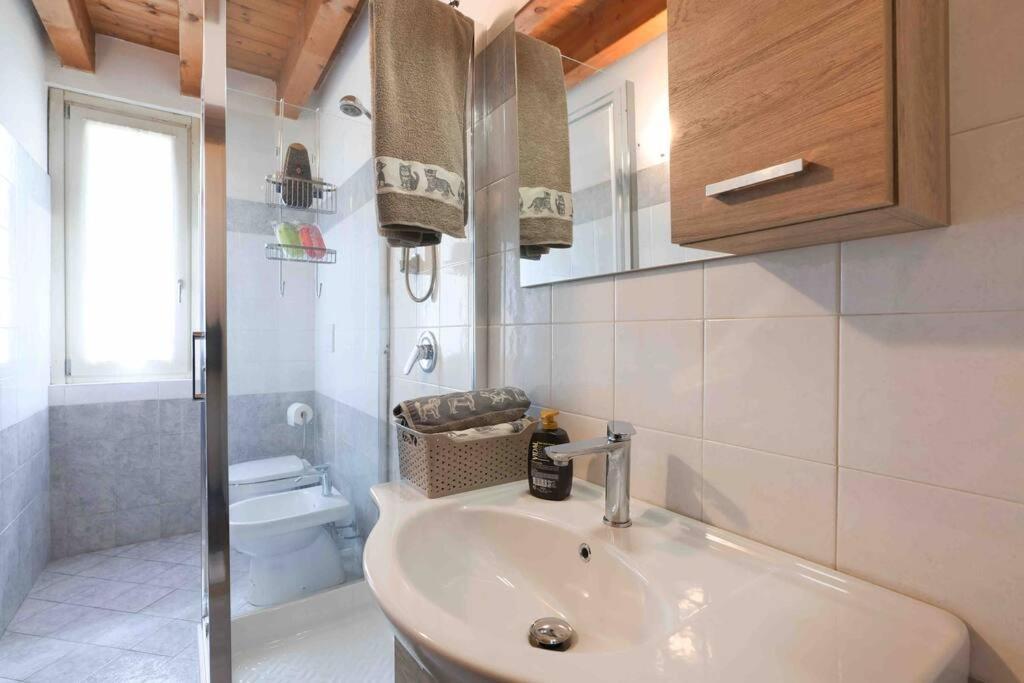Apartamento Borgo Di Terzo Bifocale In Centro Storico Check In 24H Fast Wi-Fi Bus 500M Exterior foto