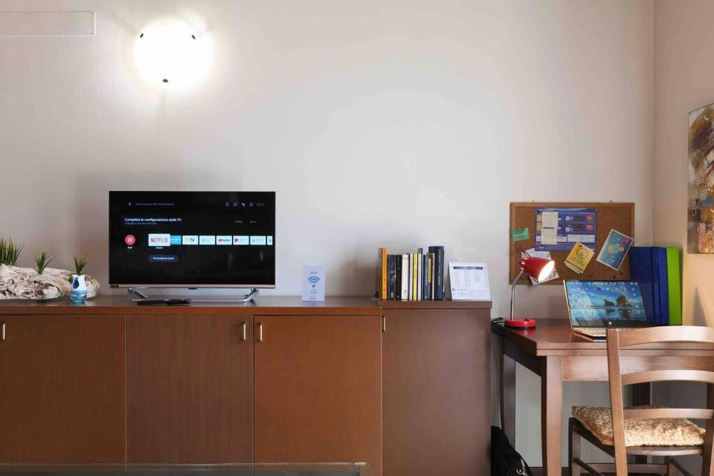 Apartamento Borgo Di Terzo Bifocale In Centro Storico Check In 24H Fast Wi-Fi Bus 500M Exterior foto